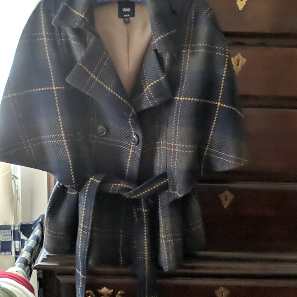 Cape jacket